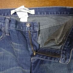 《新品タグ付き》GAP/ストレッチ　フレア　ジーンズ　LONG　ＡＮＤ　ＬＥＡＮ　＜６＞定価9800円の画像