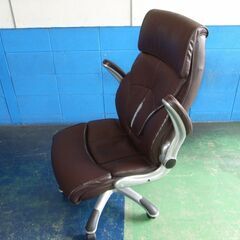 オフィスチェアの画像