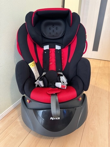 aprica チャイルドシート
