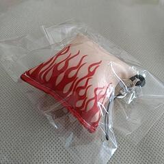 【未使用】④ミニクッション　ストラップ
