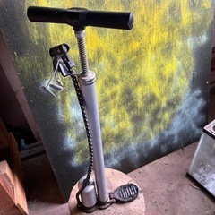 自転車空気入れ