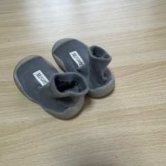 SELF-CARE ベビーシューズ グレー 滑り止め付きの画像