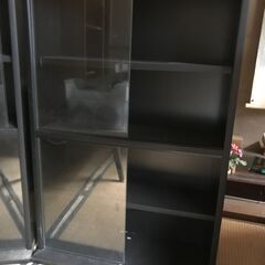 ガラス製ディスプレイケース　サイズ: 幅59 x奥行 20x 高さ89㎝　在庫3台の画像