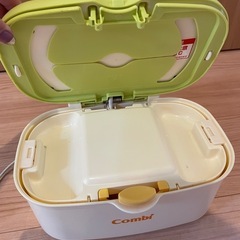 値下げしました！コンビ　おしりふきあたため器 クイックウォーマー の画像