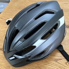 取引終了【中古品】BELL 自転車用ヘルメット