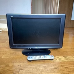 パナソニック　液晶テレビ　VIERALINK 19v型　