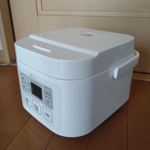 【取引者決定】ニトリ　マイコン炊飯ジャー　３合