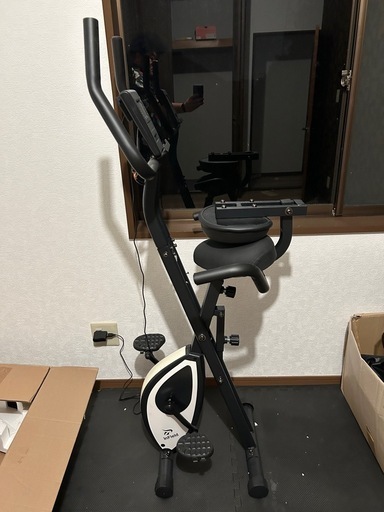 AI × フィットネスバイク 18段負荷自動調節 【アプリ連動で運動・食事管理】 エアロバイク ダイエット 静か 心拍数 静音 スピンバイク