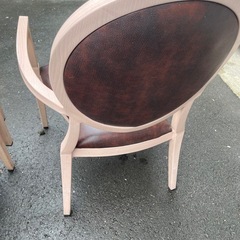ホテル用椅子の画像
