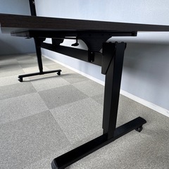 【至急】作業机 オフィステーブルの画像