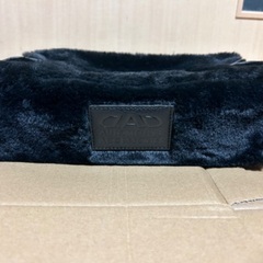 D.A.D GARSON ／ DAD もふもふ系素材　レザー型押しロゴ・シートクッション・ティッシュカバー　タイプ　ブラックファーの画像