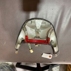 J-012中古パーツ  レッツⅡ　CA1PA テールランプ　レンズ無し