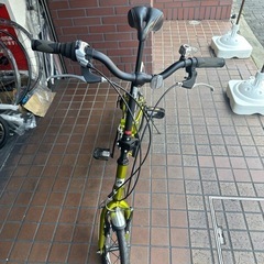 ★美品★前16インチ　後20インチ　外装6段変速付き　軽量アルミフレーム折り畳み自転車　泥除け付き　グリーンの画像