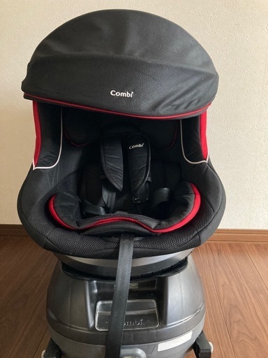 【値下げ】combi コンビ　ISOFIX チャイルドシート CG-CIG 回転式