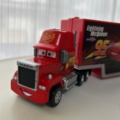 カーズ　マック　トレーラートラック　トミカの画像
