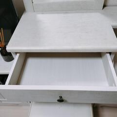 ニトリ　ドレッサー　リズバレーの画像