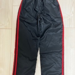 adidas ジャージ　140サイズ　子供服の画像