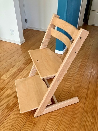 ストッケ　トリップトラップチェア