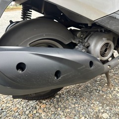 アクシストリート　125cc   実動　リヤボックス付き　サービスマニュアルとパーツカタログありの画像