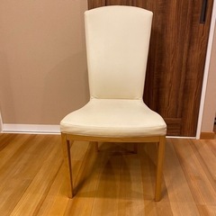 カリモク ダイニングチェアー①　新品時7.7万円　