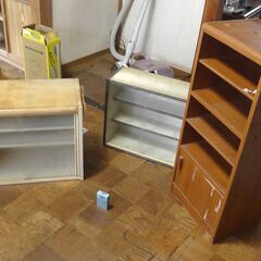 収納棚３点お譲りします11月13日まで（単品OK）