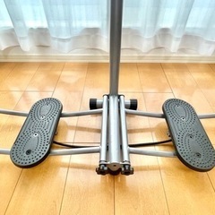 レッグマシーン、美脚エクササイズマシン 断捨離中です。値下げ相談のります！の画像