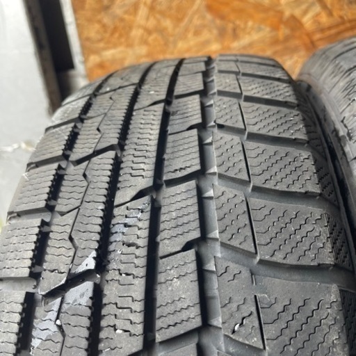 バリ山　TOYO TRANPATH TX 195/65R15 スタッドレス　タイヤ　2021年製　15インチ