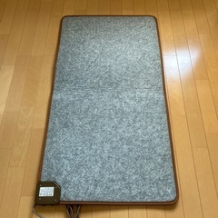 【引き取り決まりました】KODEN電気テーブル下ホットマットCWM1102-WBZの画像