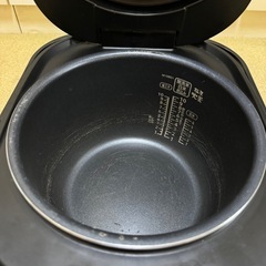 【ジャンク品】炊飯器 10合炊き アイリスオーヤマの画像