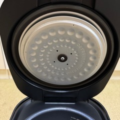 【ジャンク品】炊飯器 10合炊き アイリスオーヤマの画像