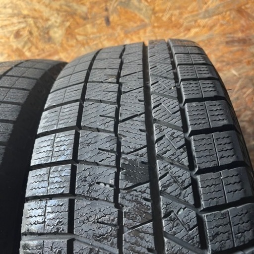 バリ山　DUNLOP ダンロップ　WM03 205/60R16 スタッドレス　タイヤ　2023年製　16インチ