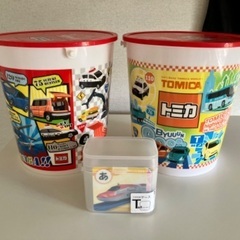 トミカのバケツとプラレールのかるた