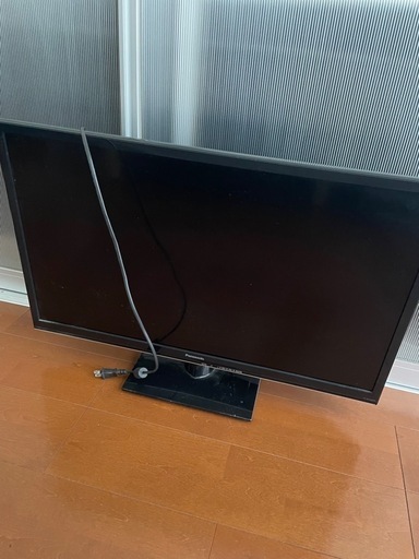 Panasonic 32型液晶テレビ