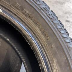 スタッドレスタイヤ ブリジストン VRX 145/80R13の画像