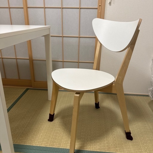 お値下げしました！【3点セット】イケア テーブルと椅子2個