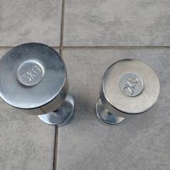 【断捨離中❗️】　ダンベル　筋トレ　2kg 3kg シンプルの画像