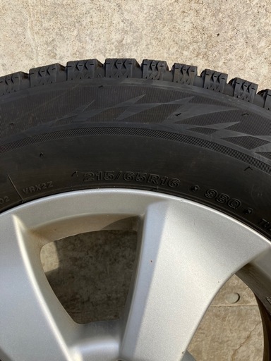 スタッドレス215/65R16+アルミホイール　