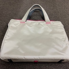 LIME バッグとBetsumo
パソコンバッグの画像