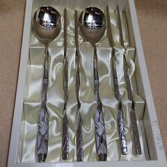 🔴山口市、韓国スプーン箸セット￥1500🔴ステンレス製未使用の画像