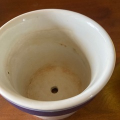 陶器の鉢の画像