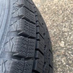 165R13 ホイール付 スタッドレスタイヤ4本セット ダンロップタイヤ DUNLOPの画像