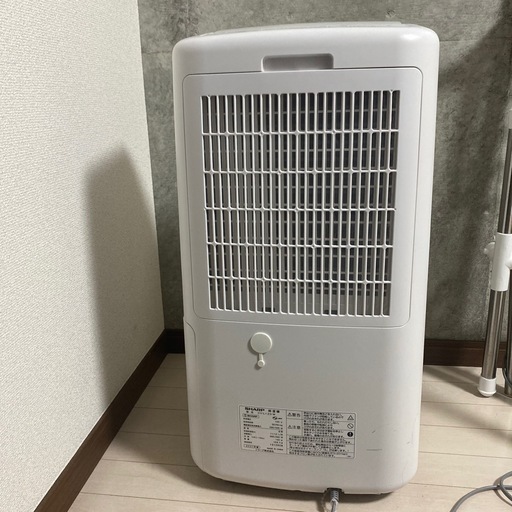 SHARP　シャープ除湿機