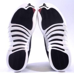 2016年NIKE JORDAN12 限定NYLON BLACK/GYM REDの画像