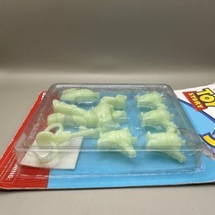 k1028606 未開封 超希少品 入手困難　トイ・ストリー  バズ・ライトイヤー 蓄光 プレミアム フィギュア ディズニー インテリア レトロ アンティーク 中古 現状品の画像