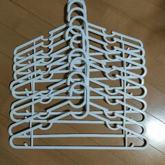 ニトリ ハンガー