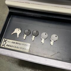 【CASIO】 カシオ 電子レジスター TE-2100 100V 動作品 レジポス 店舗用品 鍵付き Y0420の画像