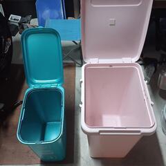 差し上げます　ゴミ箱の画像