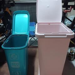 差し上げます　ゴミ箱の画像