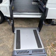 スバル　サンバーバン　特種　車椅子移動車の画像