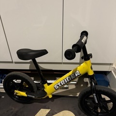 中古ストライダー　黄色